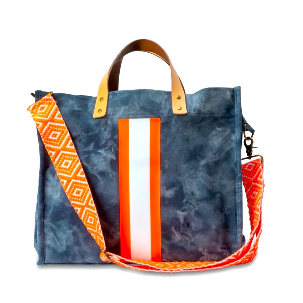 Canvas carry all tote